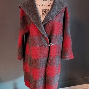 Max Studio Red and Gray Plaid 3/4 Sleeve Wool Blend Cape Coat